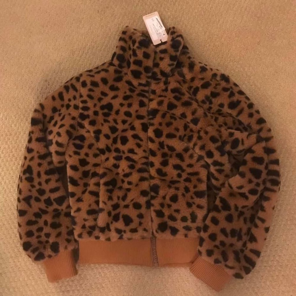 NWT Esqualo Leopard Size 4 Bomber Faux Fur Jacket